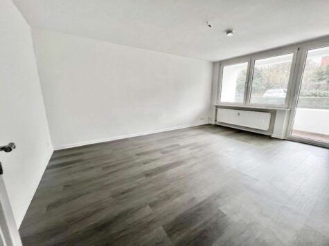Zentrale 2 Zimmer Wohnung mit Balkon!, 58097 Hagen, Etagenwohnung